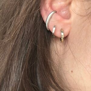Silver Minimalist Ear Cuff